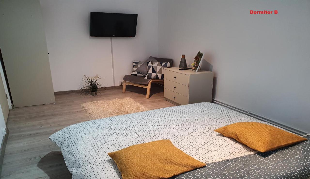 בראשוב Mia Central Apart, 3 Rooms, 2 Baths, Afi Mall מראה חיצוני תמונה