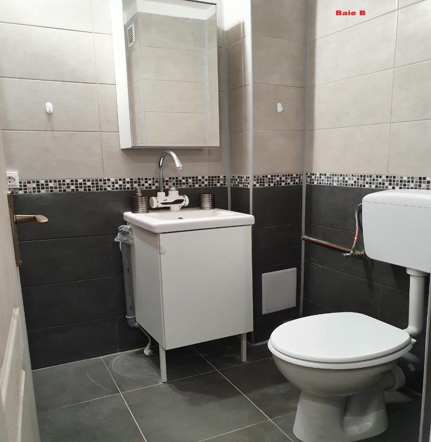 בראשוב Mia Central Apart, 3 Rooms, 2 Baths, Afi Mall מראה חיצוני תמונה