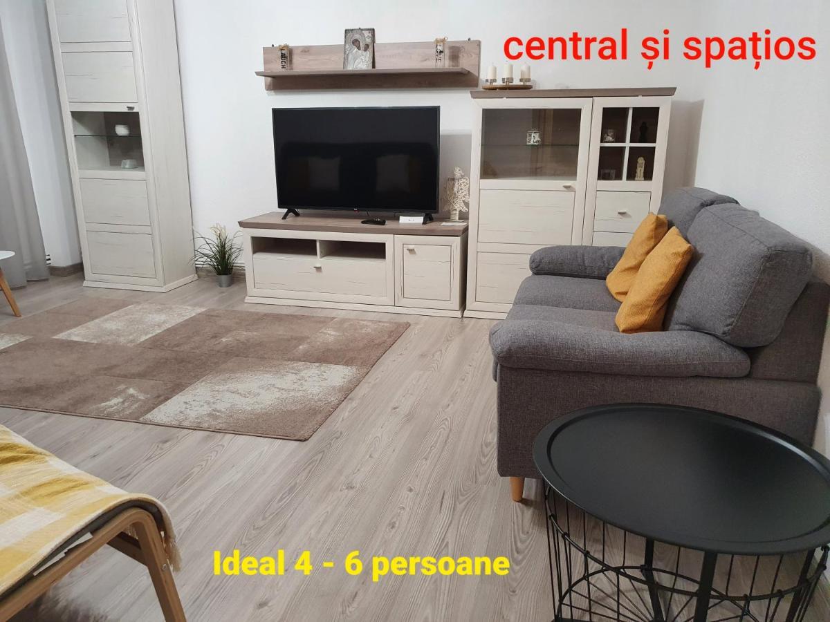 בראשוב Mia Central Apart, 3 Rooms, 2 Baths, Afi Mall מראה חיצוני תמונה